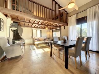 Chalet  Carrer sant agust. Bonita casa en can coll de llinars del valls