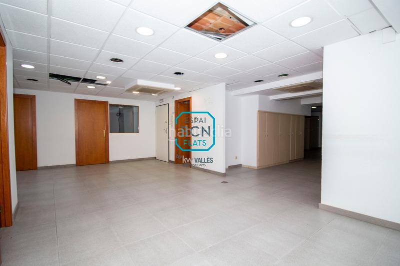 Foto 1ac52aa9-950e-42f6-ad4d-6b6d72c3ed2d. Local comercial a La Nova Esquerra de l´Eixample Barcelona