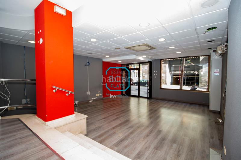 Foto b07e61e7-978d-4d71-ae0b-1f6473df769a. Local comercial a La Nova Esquerra de l´Eixample Barcelona