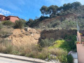 Terreny residencial a Carrer ponent 16p. Terreno en venta en santa maria de martorelles