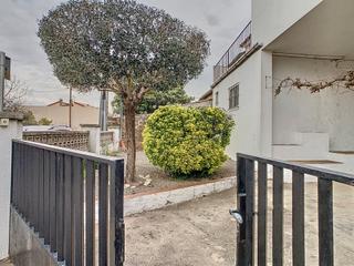 Casa adossada a Carrer de sant isidre 33. Casa adosada en venta en palau-solit i plegamans