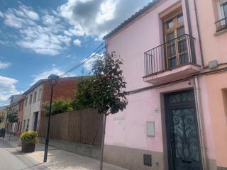 Casa adossada a Llinars del Vallès. Casa en venta en llinars del vallès