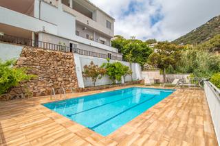 Maison  Carrer burriac. Casa en venta en cabrils