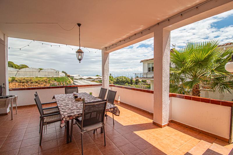 Foto 3aa7367c-34d3-45b9-b7d9-05c9cc7dbd0f. Casa  en venta en Cabrils