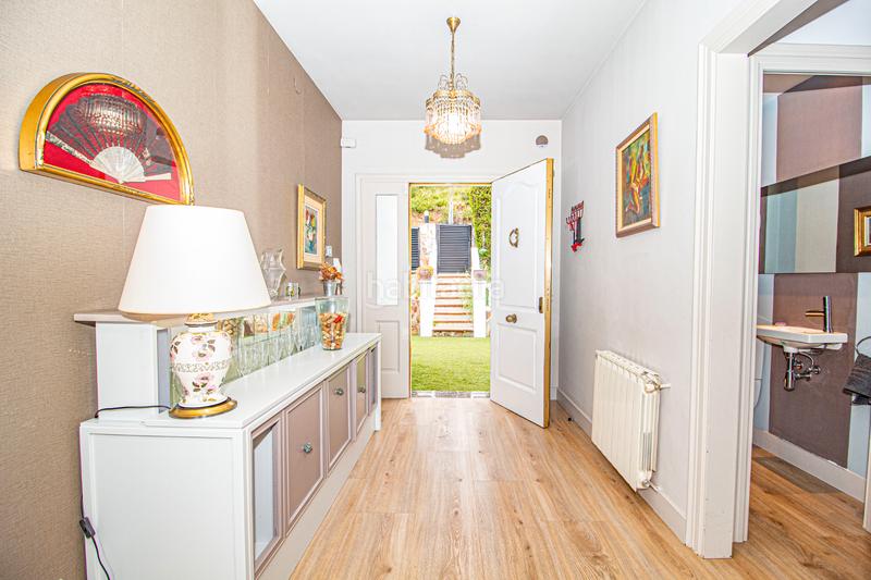 Foto 529cbe9a-539f-4381-affe-afae023fdb5b. Casa  en venta en Cabrils