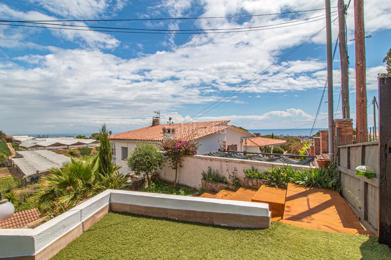 Foto 854c50df-6c26-4887-9dfe-cf3cdf27c053. Casa  en venta en Cabrils