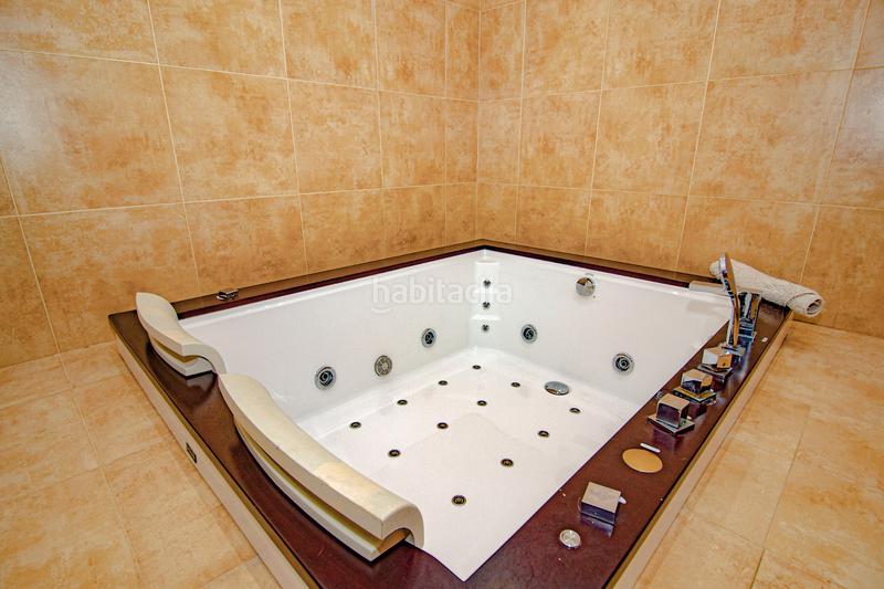 Foto c9615e1b-d8f9-44e4-94fb-394bd133b423. Casa  en venta en Cabrils