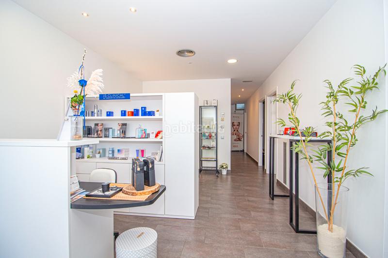 Foto c9ac4aad-ea8f-460f-bd7d-dbf56669ee13. Locale commerciale con riscaldamento in Nord Oest - Can Noguera Garriga (La)