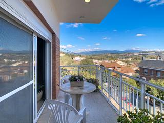 Maison à Carrer de núria 7. Casa en venta en lliçà de vall