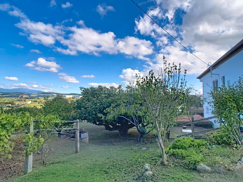 Foto 74d790df-baa8-4c42-9681-aeec4ce19520. Terreny residencial a carrer de girona 13 a Lliçà de Vall