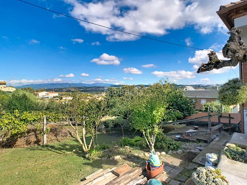 Foto 8365d894-57d7-4628-bee4-258e63fdffd3. Terreny residencial a carrer de girona 13 a Lliçà de Vall