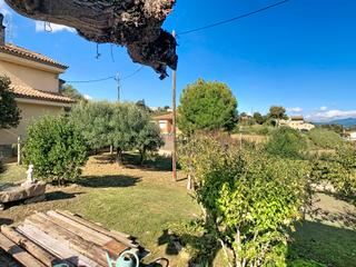 Terreny residencial a Carrer de girona 13. Terreno en venta en lliçà de vall