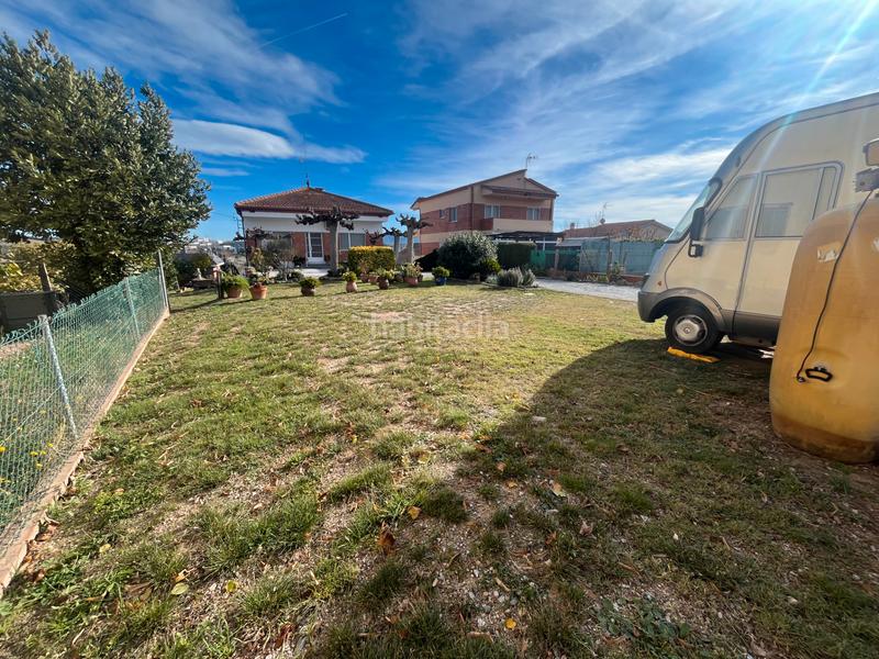 Foto 09da7050-3f0f-4cff-b39f-a7c53c3381cc. Terreny residencial a carrer de balmes 40 a Lliçà de Vall