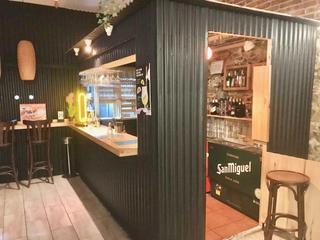Location Local commercial à L´Antiga Esquerra de l´Eixample. Gran restaurante de 300 m con 2 entradas en la antiga esquerra d
