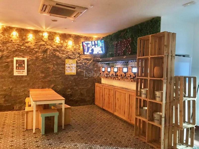 Foto d54b5f7f-a680-4211-b527-eb30a5db21af. Umzug geschäftsraum in L´Antiga Esquerra de l´Eixample Barcelona