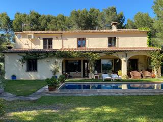 Masia a Benissa Pueblo. Casa de campo en teulada