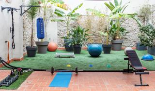 Rent Business premise in Fort Pienc. Centro deportivo con piscina cubierta en la dreta del eixample