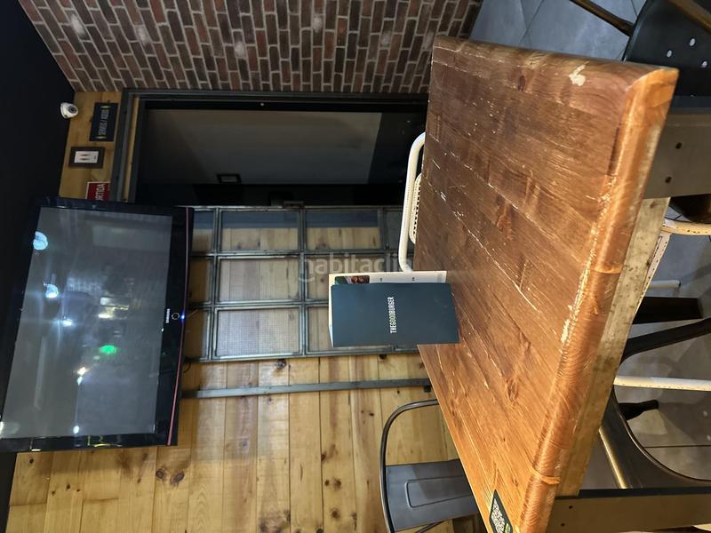 Foto b0132cb3-30cd-4204-953d-f0b6c842b014. Rent business premise in El Poble Sec - Parc de Montjuïc Barcelona