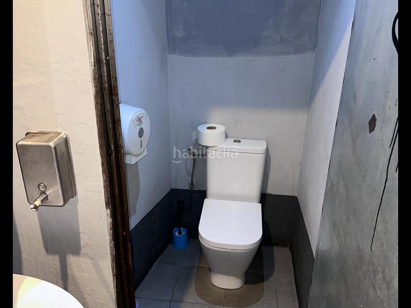 Foto 472596fe-683a-46eb-bdf8-897846f8543d. Trapasso locale commerciale in El Poble Sec - Parc de Montjuïc Barcelona