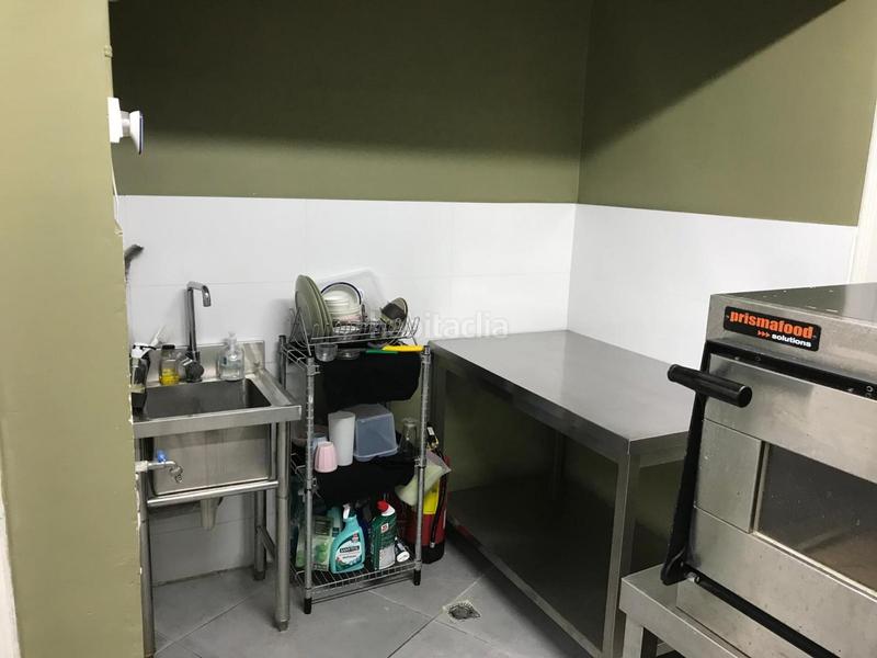 Foto 7aa5048a-2097-4f79-97c5-07aed53c77c9. Traspàs local comercial a Vila de Gràcia Barcelona