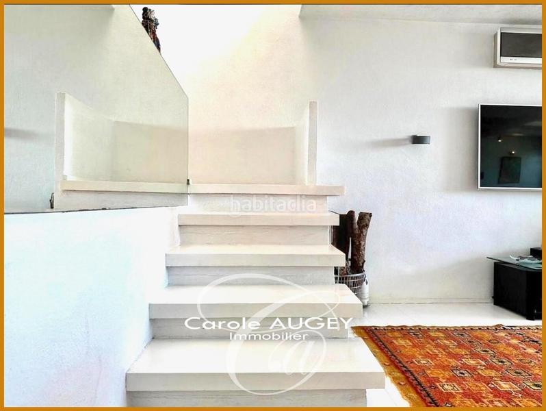 Foto adf43291-63f2-4bcb-a551-3624b711c1f8. Casa adossada a santa eulalia a Jesús Santa Eulària