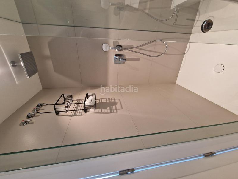 Foto dd6ddb71-a75b-4a45-8619-fa1dc9105a85. Piso apartamento de lujo con vistas panorámicas al mar elegancia, luz y serenidad en Mijas