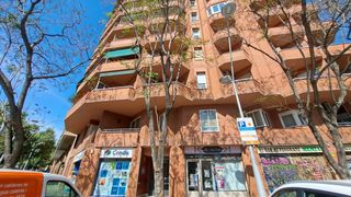 Etagenwohnung  De casp
