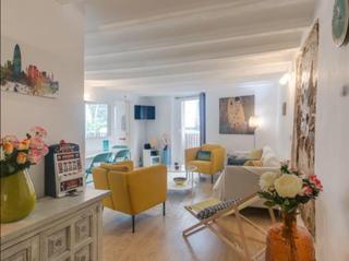 Etagenwohnung in Gòtic. Piso de diseño de 81 m construidos en el casco antiguo