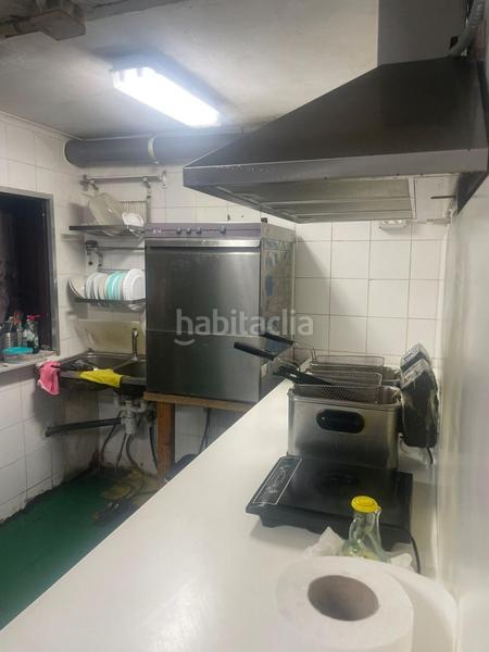 Foto 4f8c4f47-fc48-4192-82e4-d9fd35558b4a. Alquiler local comercial bar con terraza y licencia c2 en zona con mucho paso.traspaso 60 000 euros en Barcelona