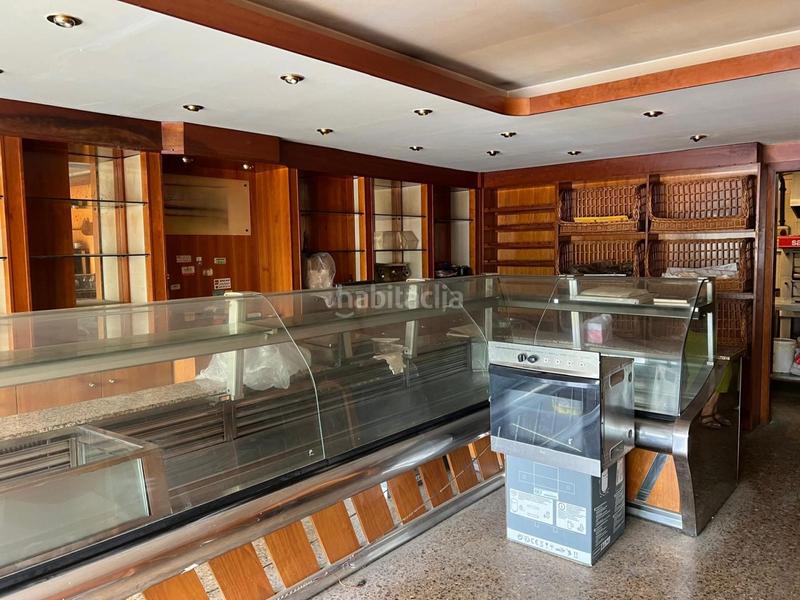 Foto 4e7f24f2-3541-4612-bd71-0e505f83b76b. Transfer business premise in Centre Cornellà de Llobregat