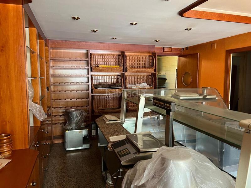 Foto 97c8c8d8-00c6-4d05-998f-8d946e0736ea. Traspàs local comercial a Centre Cornellà de Llobregat