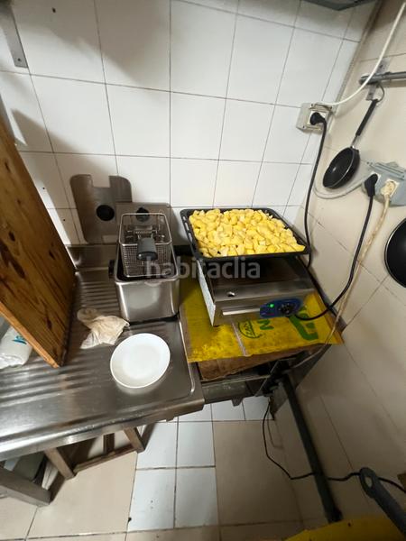 Foto aa953553-7169-4d09-80b7-2ae52d6ba444. Alquiler local comercial bar en funcionamiento ubicación excepcional en santsmontjuïc. en Barcelona