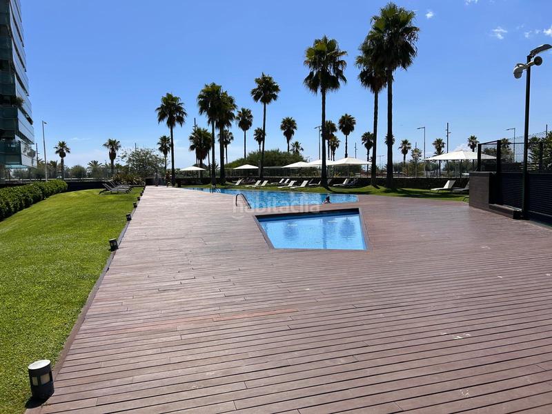 Foto 05a905ce-18ae-41b7-bb6b-94f7e4fa9669. Appartamento con riscaldamento parcheggio piscina in Barcelona