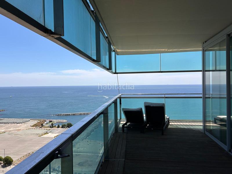 Foto 738dc026-9671-4b83-8f25-95e5fafd1fc6. Appartamento con riscaldamento parcheggio piscina in Barcelona