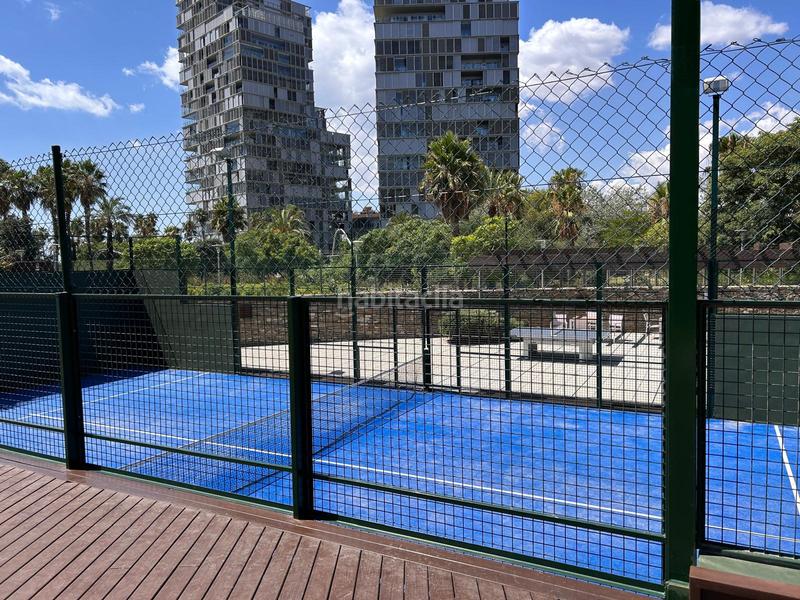 Foto b5af9783-df24-49ad-a4da-d9a9536d1ae4. Appartamento con riscaldamento parcheggio piscina in Barcelona