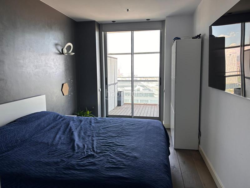 Foto e842ba3e-ed86-4466-bd59-5303981ec8ff. Appartamento con riscaldamento parcheggio piscina in Barcelona