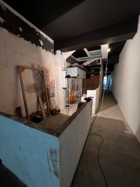 Foto c651f799-4954-47a3-b85e-bfa98c7715d3. Traspàs local comercial a Sant Antoni Barcelona