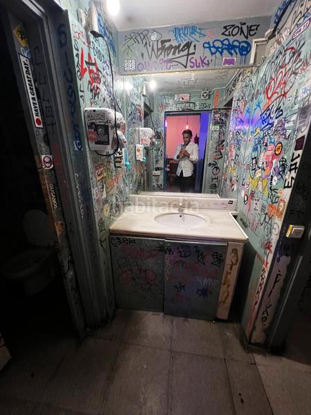 Foto a385e1c9-3bf9-4806-a672-3e58ed28a87a. Traspàs local comercial a Raval Barcelona