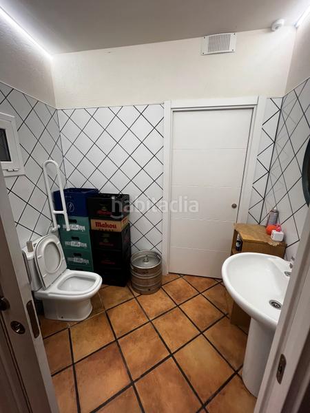 Foto 401e9527-abc7-4c81-8fcc-415565b974ff. Alquiler local comercial bar en esquina con alto tránsito eixample, traspaso 126.000 honorarios incluidos en Barcelona