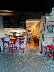 Pas-de-porte Local commercial à Sant Antoni. Bar en esquina con alto tránsito  eixample, barcelona  traspaso