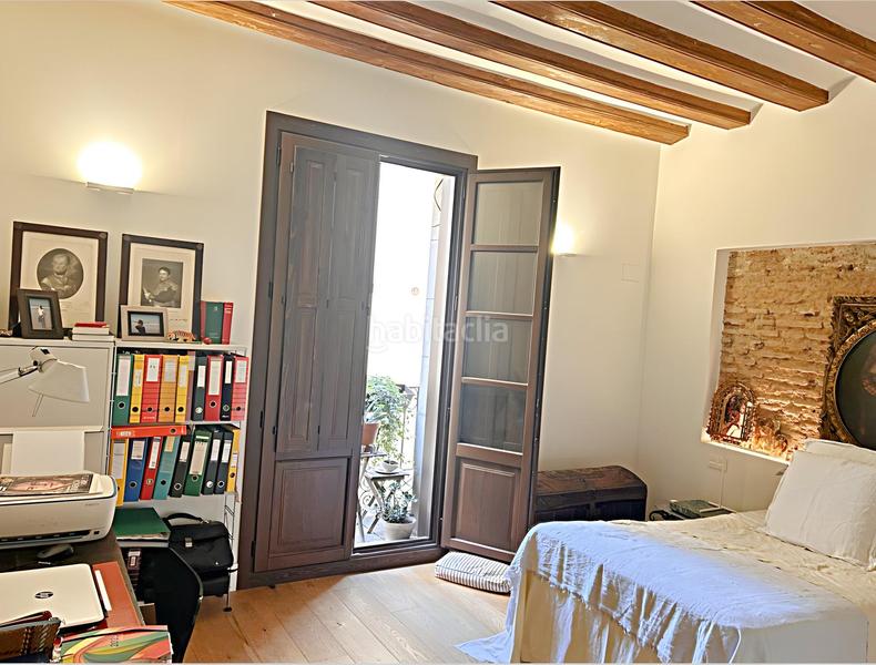 Foto 203dac3d-6f6c-4b60-a28e-fa6117dc2d9b. Flat with heating in Gòtic Barcelona