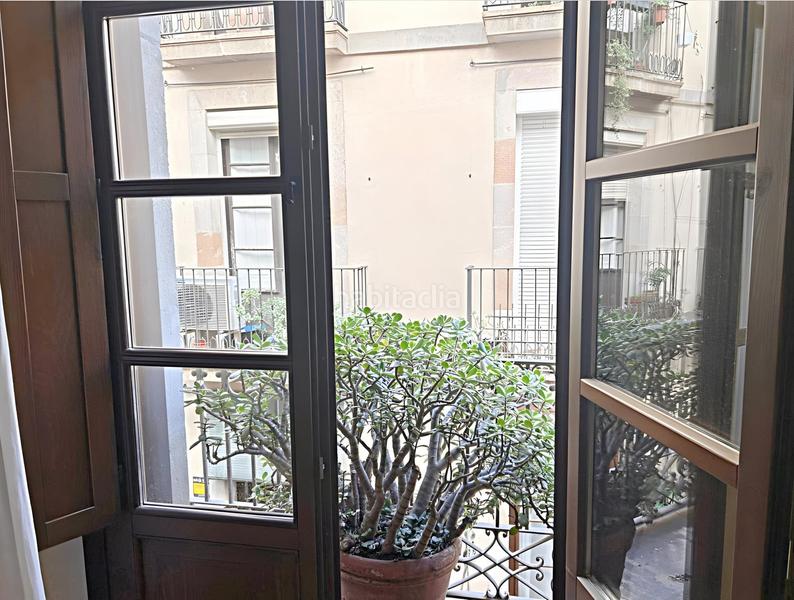 Foto c9c293a4-a2f4-44bf-a6c6-5307458b8350. Flat with heating in Gòtic Barcelona