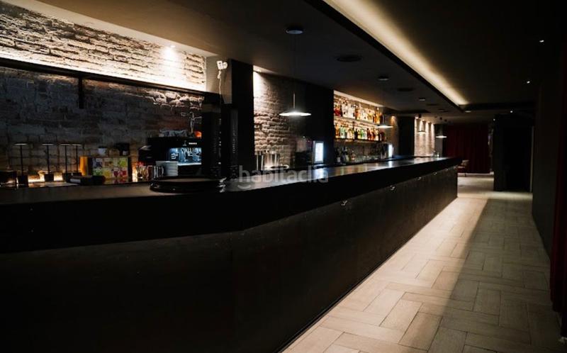 Foto 20725d5e-e21d-49fb-8cbf-2499600c8e4b. Pas-de-porte local commercial dans L´Antiga Esquerra de l´Eixample Barcelona