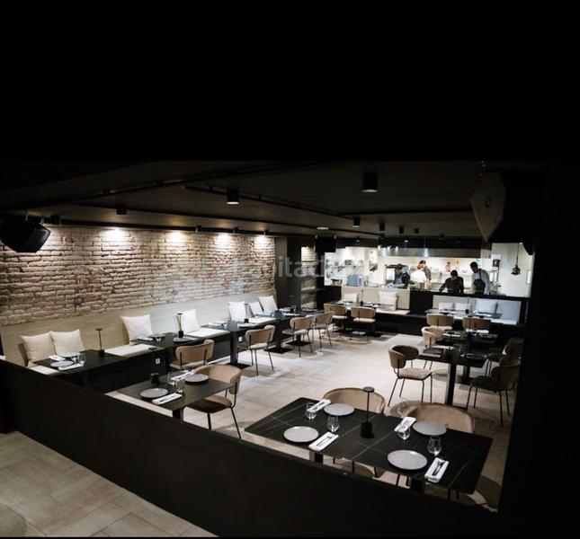 Foto 2565ea5c-8b2f-4de1-8cca-1518823ef826. Pas-de-porte local commercial dans L´Antiga Esquerra de l´Eixample Barcelona