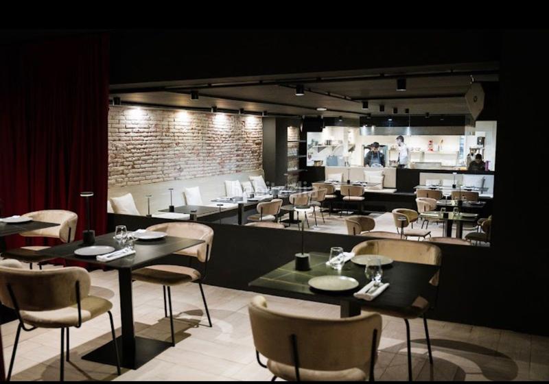 Foto 7bb9d05a-b426-4276-a5ad-2051c92a8abc. Pas-de-porte local commercial dans L´Antiga Esquerra de l´Eixample Barcelona