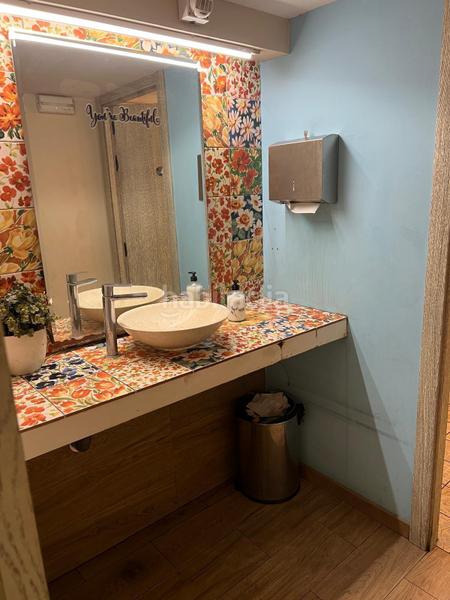 Foto 364afc0a-c1f4-4a59-be08-48cb00eb1c1d. Location local commercial dans L´Antiga Esquerra de l´Eixample Barcelona