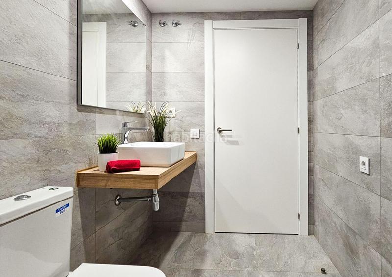 Foto 8e9a27d3-329e-4f95-a228-efc1ea868464. Duplex avec chauffage dans Prosperitat Barcelona