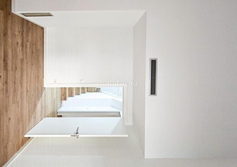 Foto dc0a10a1-5aff-4a6f-82ce-fd9908fd1182. Duplex avec chauffage dans Prosperitat Barcelona