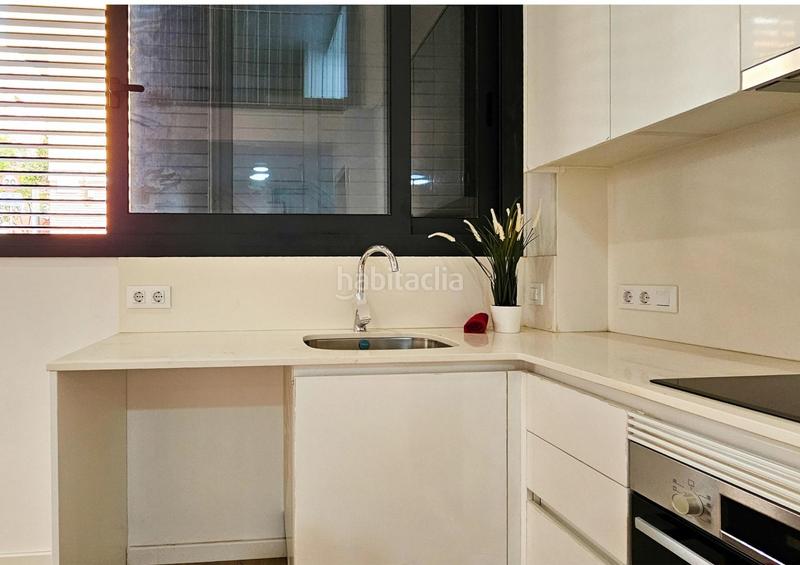 Foto fa98e278-a673-436d-b052-add900c6d9a9. Duplex avec chauffage dans Prosperitat Barcelona