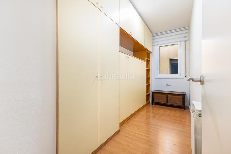 Foto 24fc93d0-dd0a-44f8-b5b8-98c26922b980. Piso en El Camp de l´Arpa del Clot Barcelona
